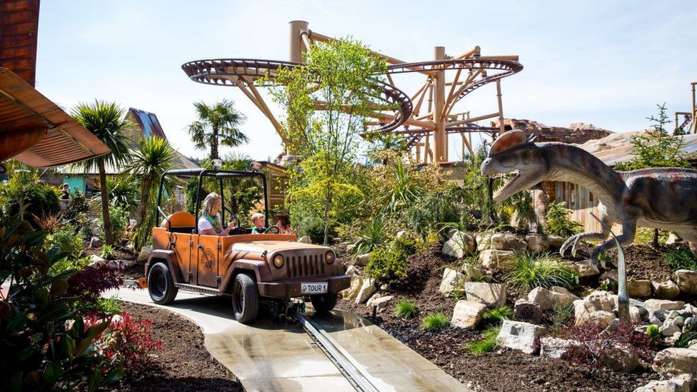 A dinosaur theme park for families