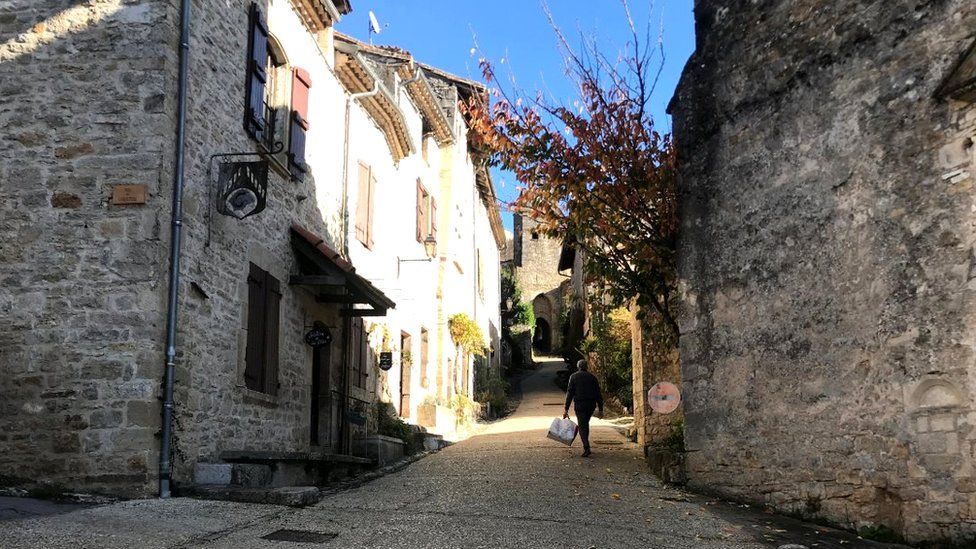 Streets of Bruniquel