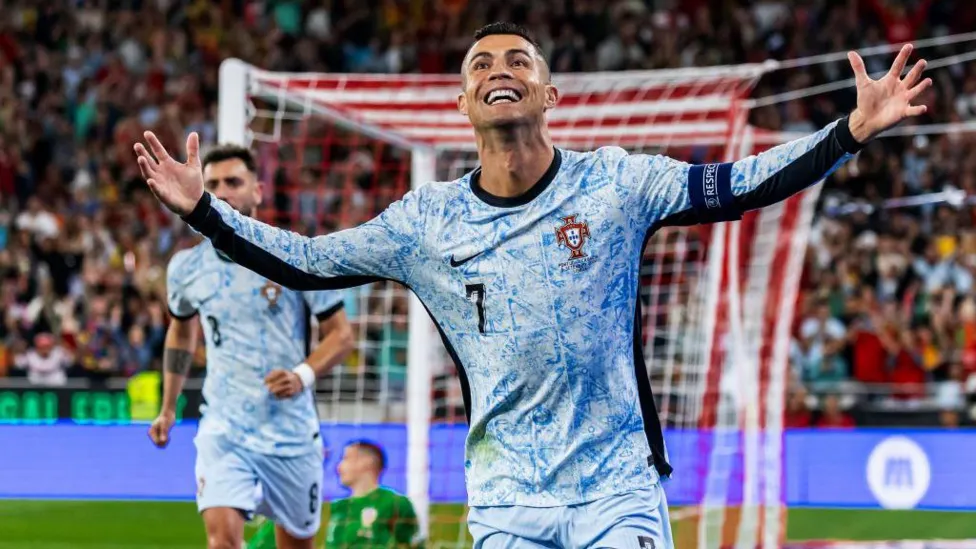 Ronaldo Sets New Record: First Player to Reach 900 Goals in Portugal's Win Over Croatia.