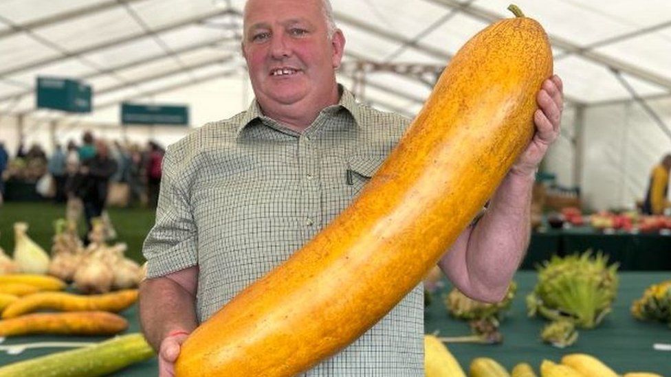 A photo of Vince Sjodin and his 30Ib cucumber