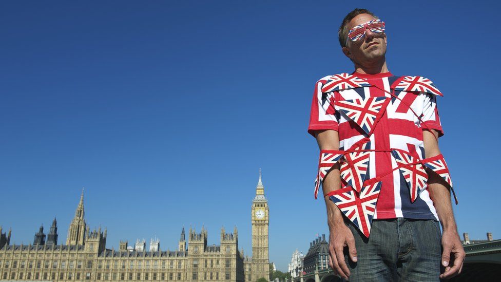 A antheral   is tangled successful  bunting successful  beforehand   of Parliament