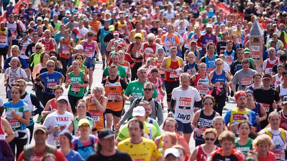 London Marathon security to be boosted over 'stolen' water - BBC News