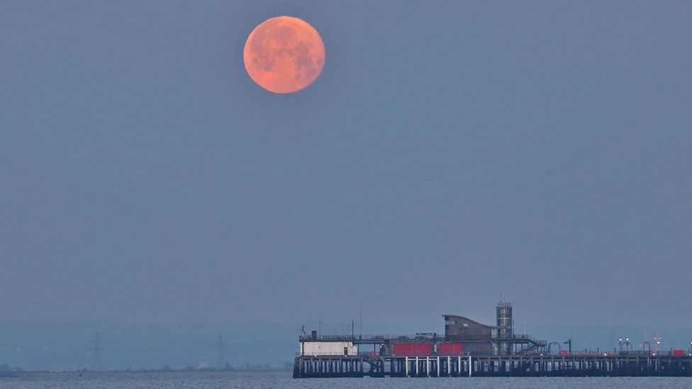 Southend supermoon