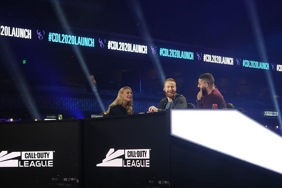 Lottie at COD event with analysts Momo and Nameless