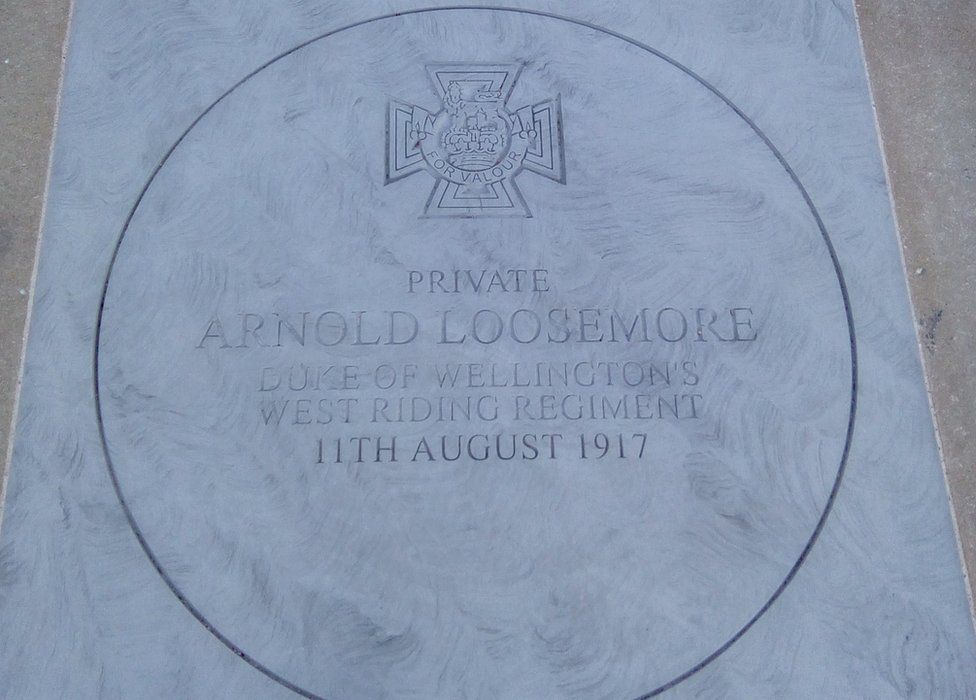 The plaque to Sgt Loosemore