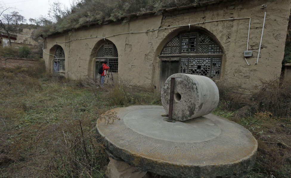 The cave where President Xi once lived