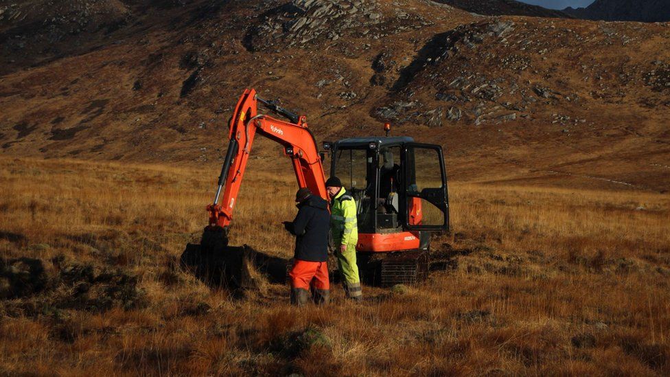 Work to restore peatland on Arran
