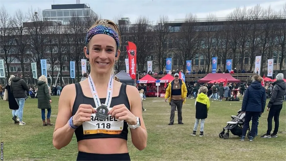London Marathon Debut: Rachel Hodgkinson's Pre-Elite Nerves on the Rise.