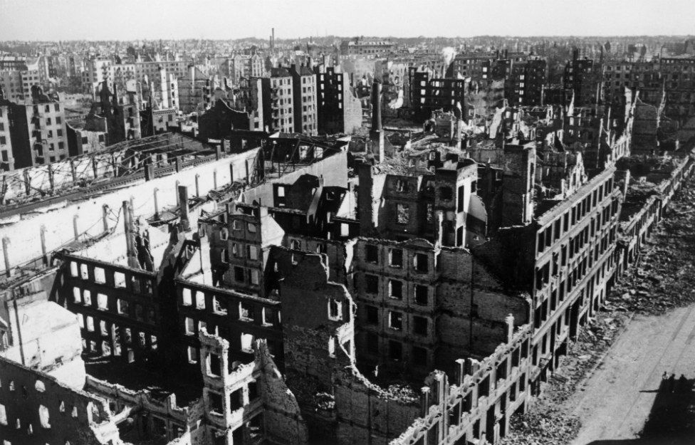 Operation Gomorrah: Firestorm created 'Germany's Nagasaki' - BBC News