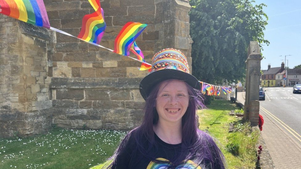 Shipston on Stour's first Pride 'a chance to step forward' BBC News