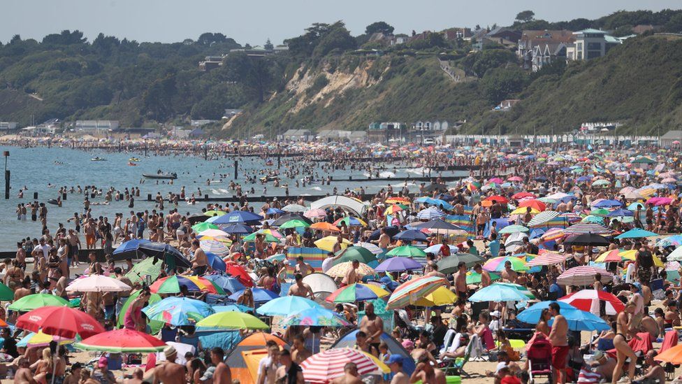 Crowds on Bournemouth Beach in 2020