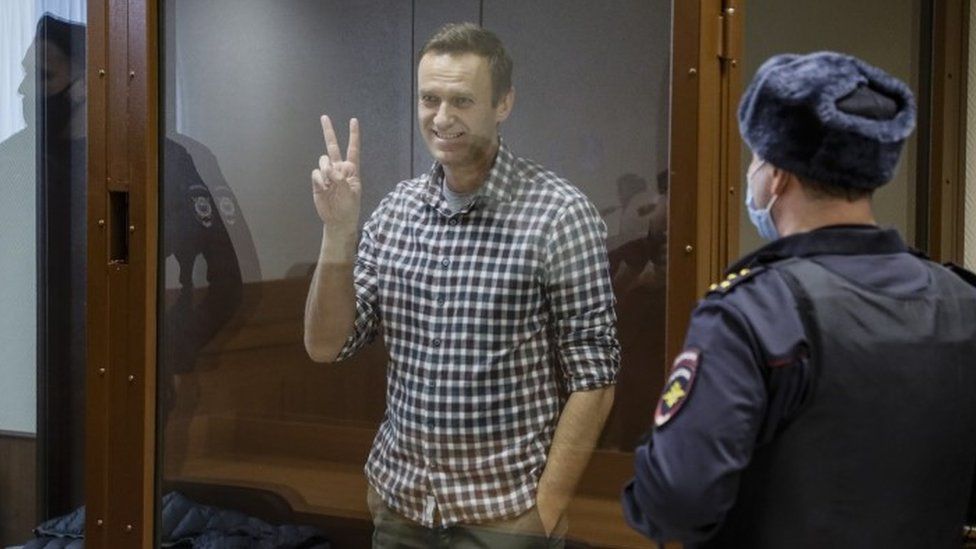 Alexei Navalny Putin Critic Loses Appeal Against Jailing Bbc News 