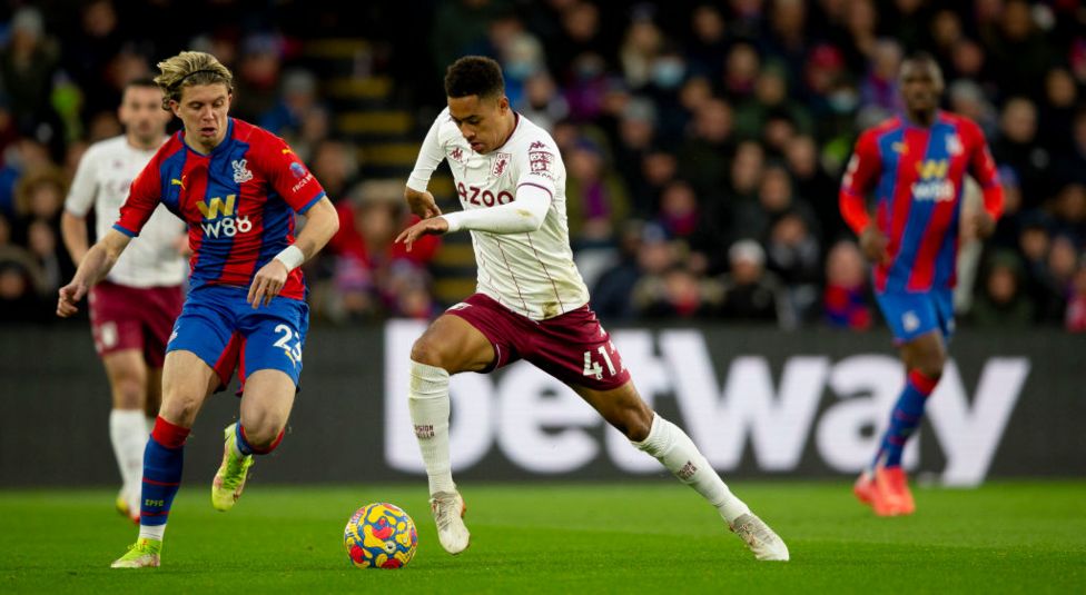 Crystal Palace 1-2 Aston Villa: The Pick Of The Stats - BBC Sport