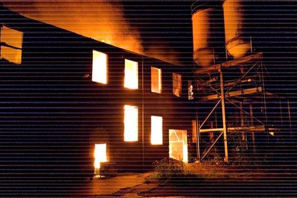 Fire at mill