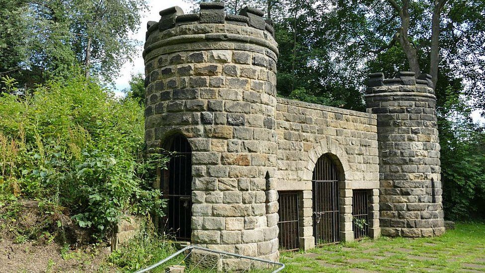 Leeds's Victorian bear pit in Headingley set to reopen to public