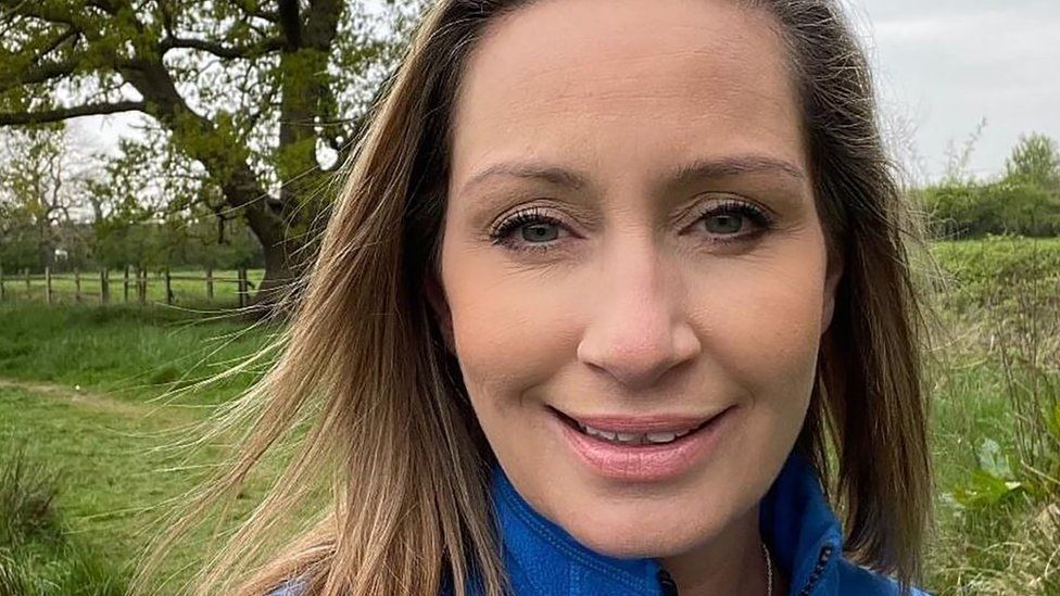 Nicola Bulley: Police face backlash over missing woman's health