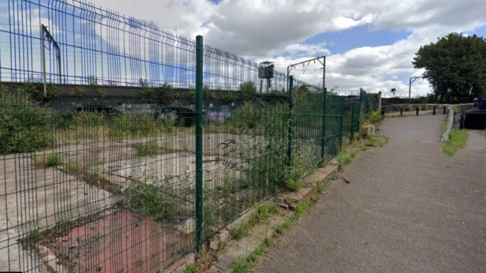 Sale of Wolverhampton canalside land for hundreds of homes approved