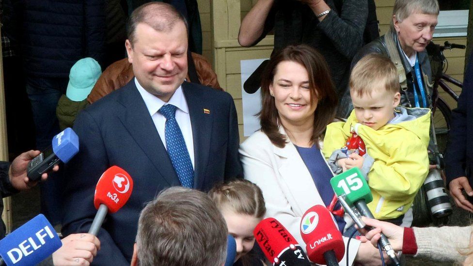 Lithuanian Prime Minister Saulius Skvernelis talks to journalists in Vilnius, 12 May 2019