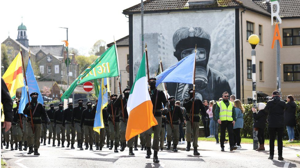 Easter parade linked to dissident republicans in Derry