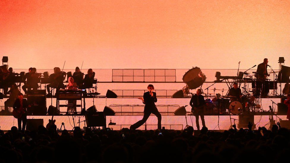 Pulp on stage