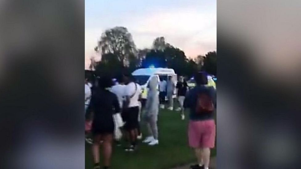 Hyde Park stabbing Police release images of suspects BBC News