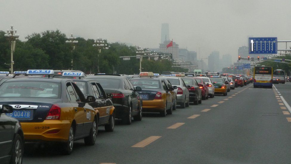 A traffic jam on Chang'an Avenue, 16 September 2013