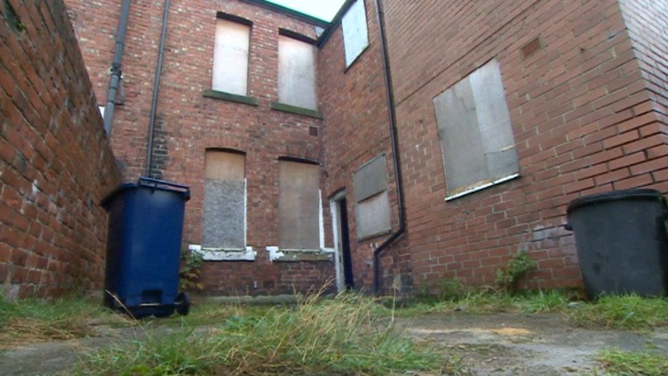 Empty flats in Lemington, Newcastle upon Tyne