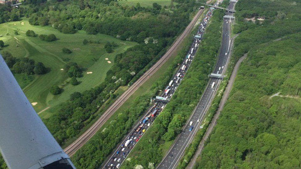 Aerial photo of the M25 traffic
