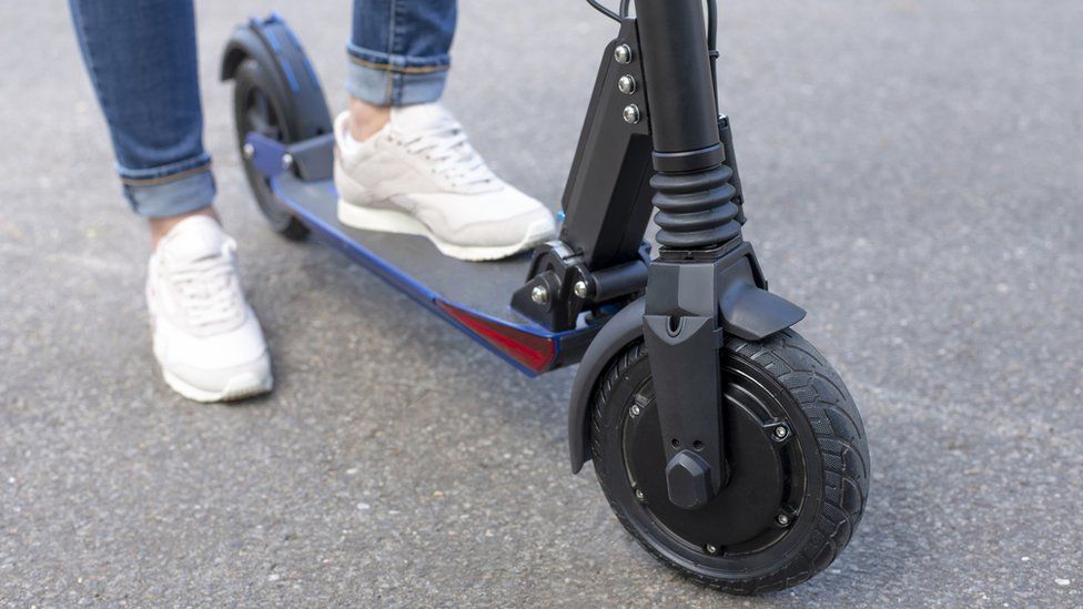 Electric scooter