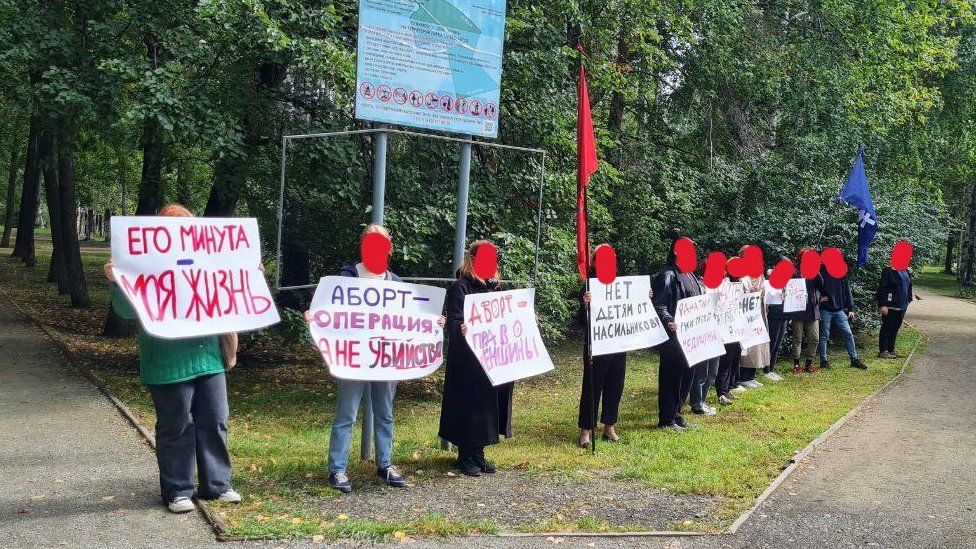 A protest by the Urals Feminist Movement in favour of abortion, August 2023