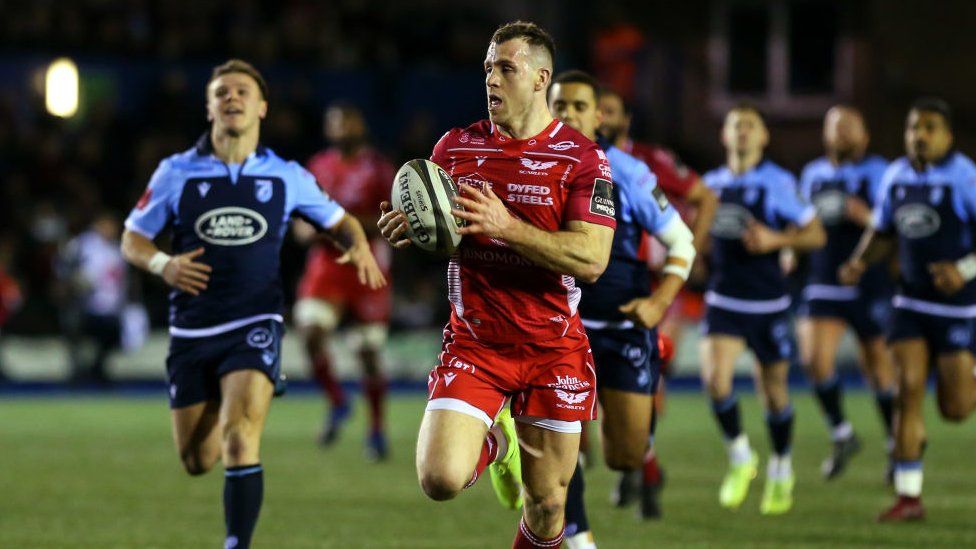 Gareth Davies