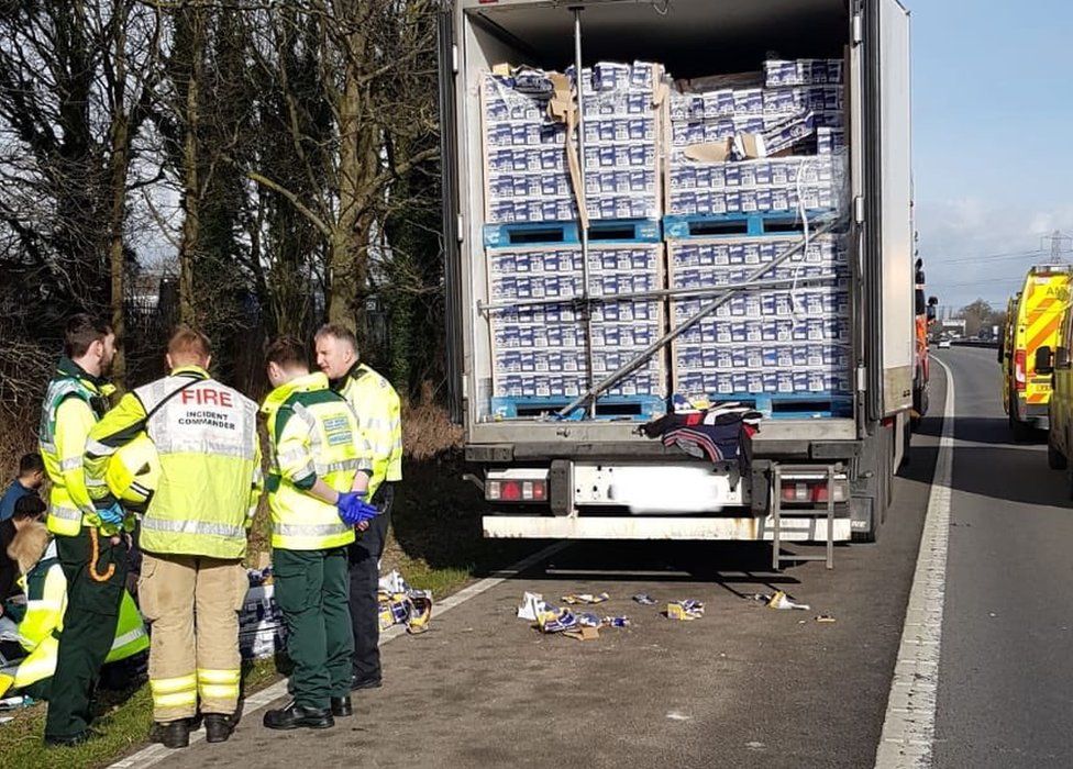 The lorry that was stopped on the M1