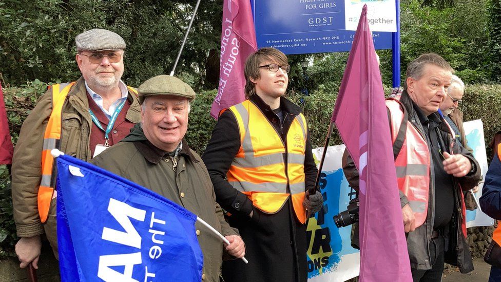 Norwich: Independent school staff strike over proposed pension changes ...