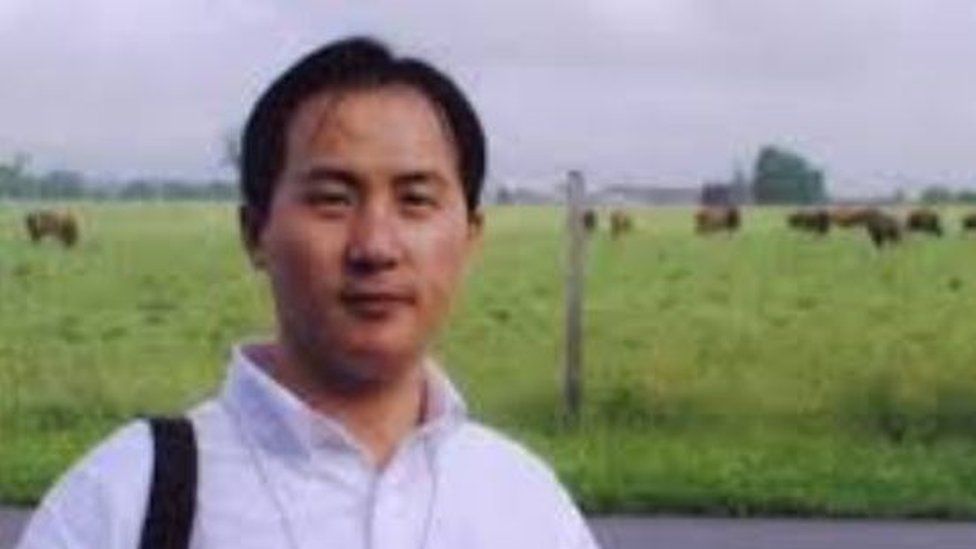 Picture of detained lawyer Li Heping