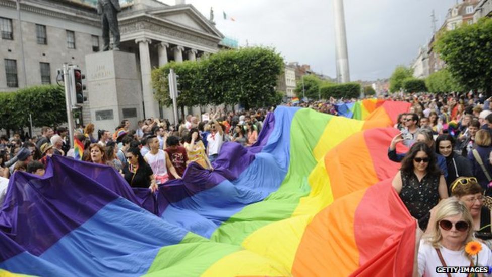 Dublin Pride: Tens of thousands attend parade - BBC News