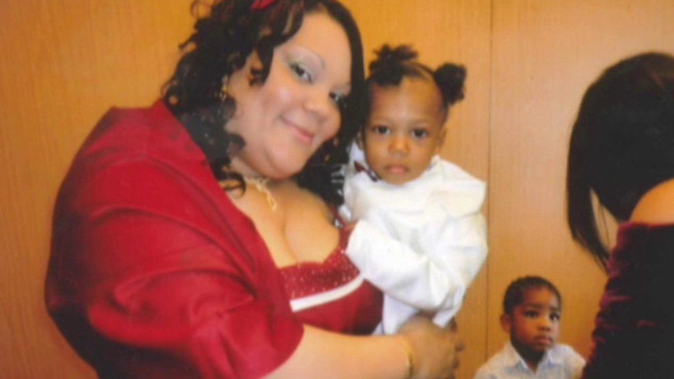 Crystal Chambers with daughter Ameira