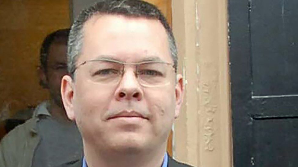 US pastor Andrew Brunson leaves prison in Turkey - BBC News