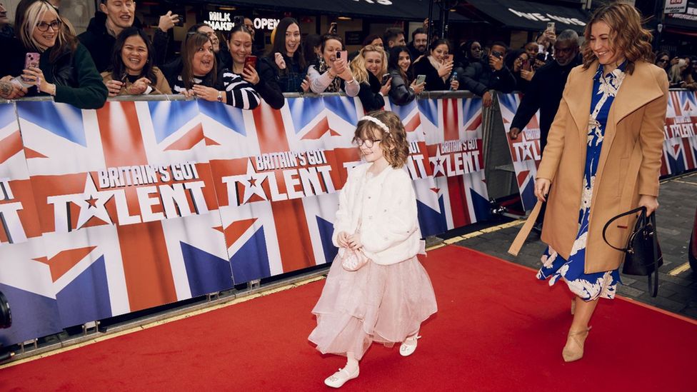 Dulcie and her mother on the red carpet