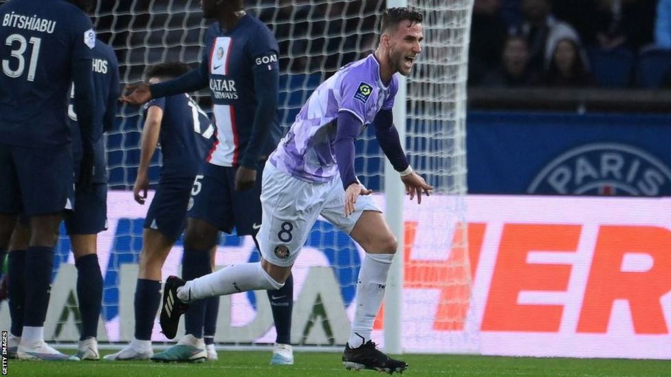 Paris StGermain 21 Toulouse Messi scores winner as Ligue 1 leaders