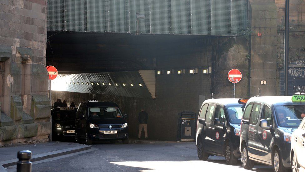 The taxi rank at the Orchard Street tunnel