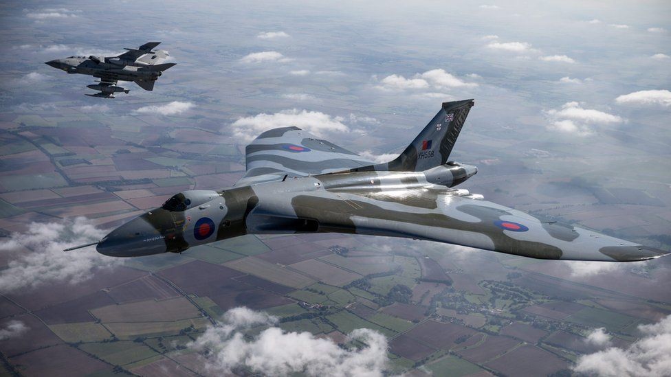 Vulcan bomber 'force for peace', Port Stanley pilot says - BBC News