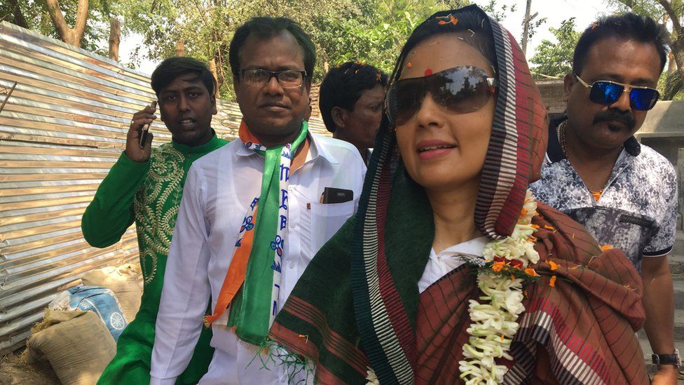 Mahua Moitra campaigns in West Bengal