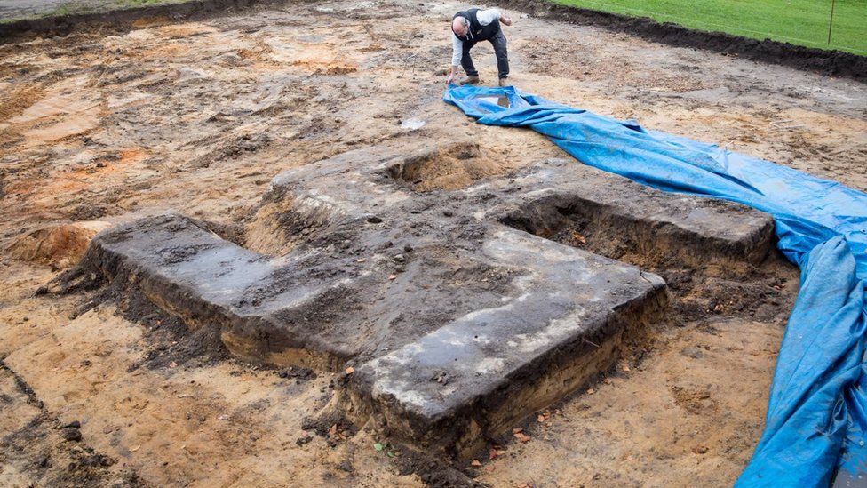 giant concrete swastika unearthed in Hamburg