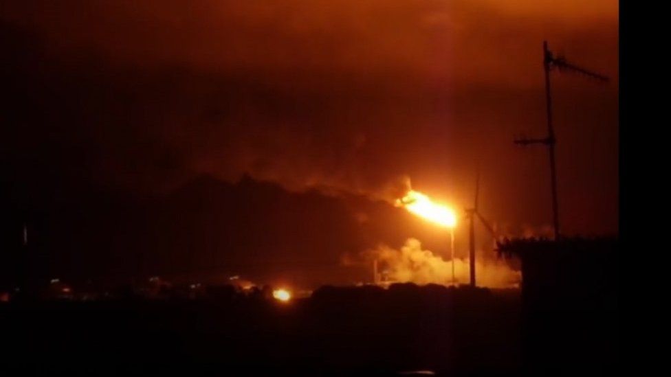 Footage captured by a Lochgelly resident of the Mossmorran plant flaring on 11 June 2017