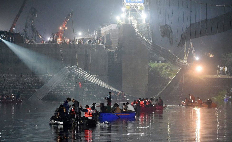 Search at collapsed bridge, Morbi, 30 Oct 22