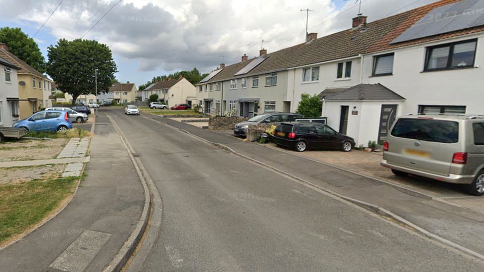 Police investigating WestonsuperMare bones discovery BBC News