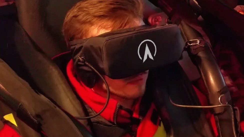 VR headset