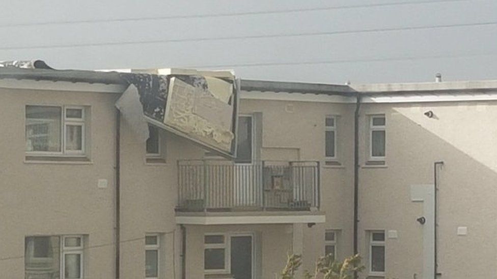 A roof off in Pwllheli