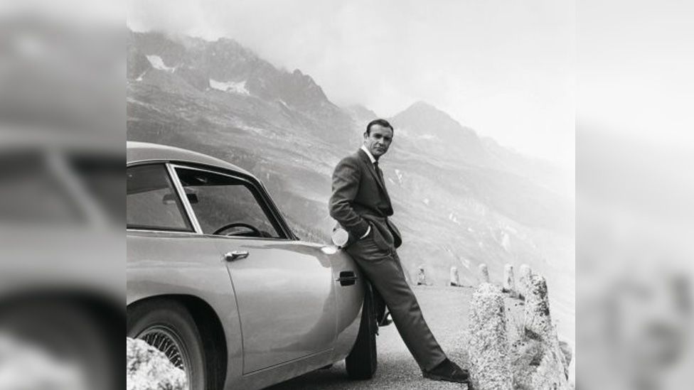 Aston Martin to make 28 James Bond cars - costing £3.3m each - BBC News