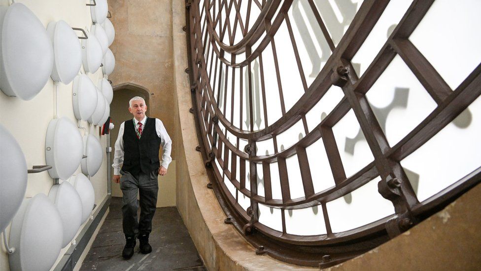 When do the clocks go back? Big Ben set for timely change BBC News